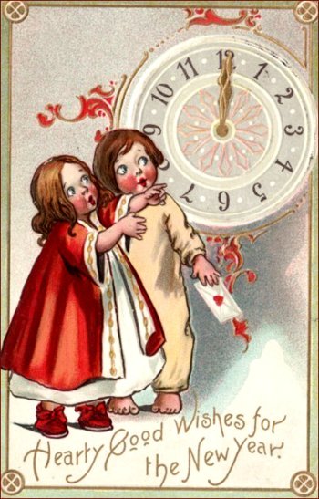 Old vintage New Year greeting card: Two sweet children looking at the old clock.